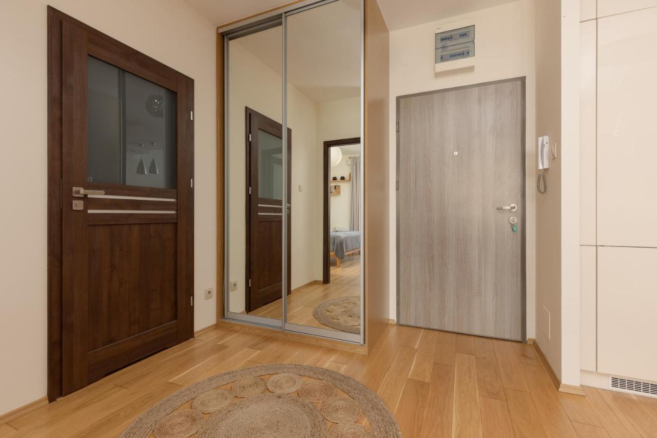 Osiedle Intenso Warszawa Wola By Noclegi Renters מראה חיצוני תמונה