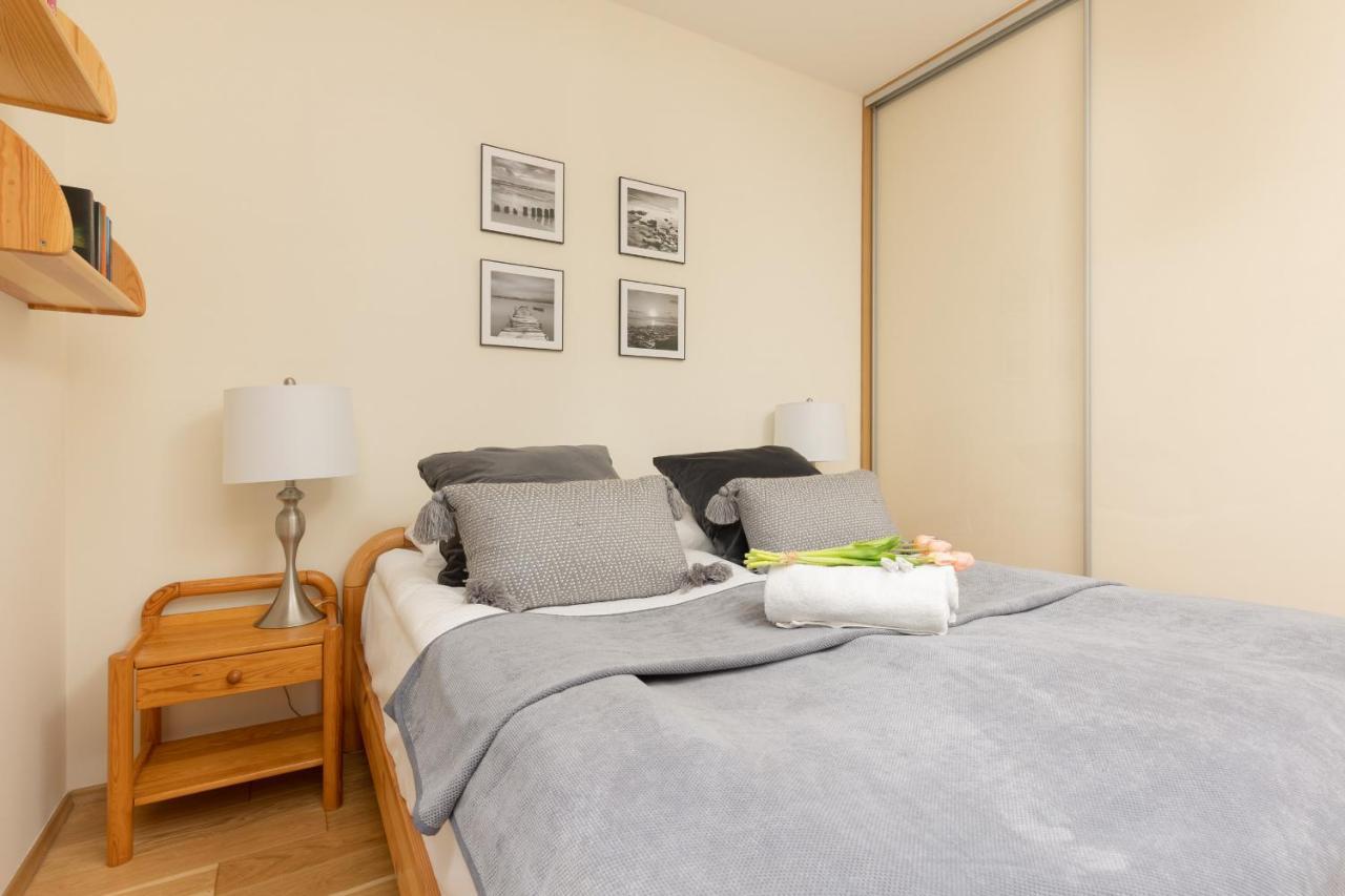 Osiedle Intenso Warszawa Wola By Noclegi Renters מראה חיצוני תמונה